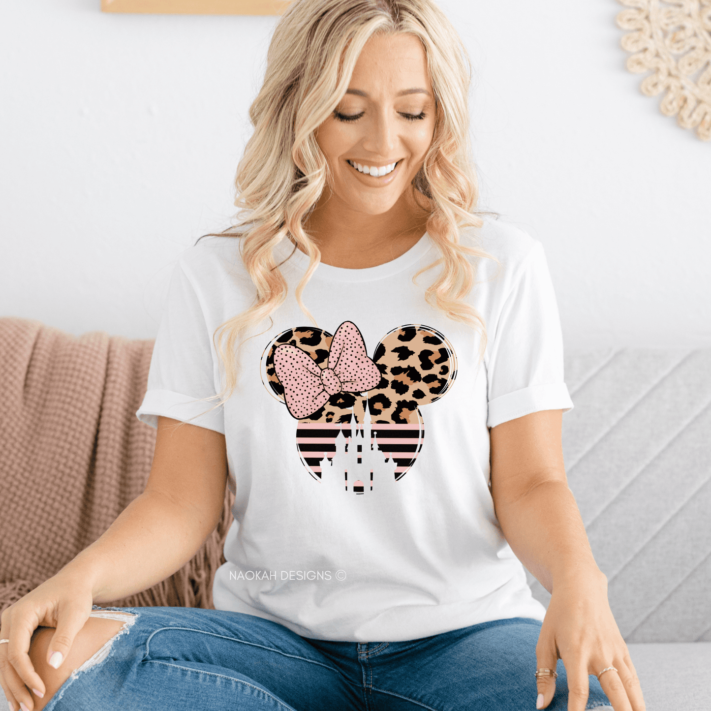 minnie leopard rose mouse vacation shirt, minnie safari leopard shirt, minnie ear shirt, castle shirt, magical place on earth shirt